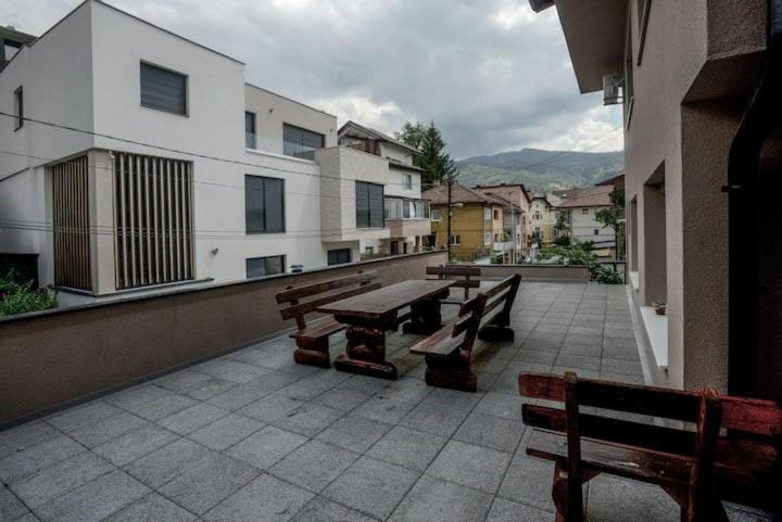Villa Tara - Sarajevo Center מראה חיצוני תמונה